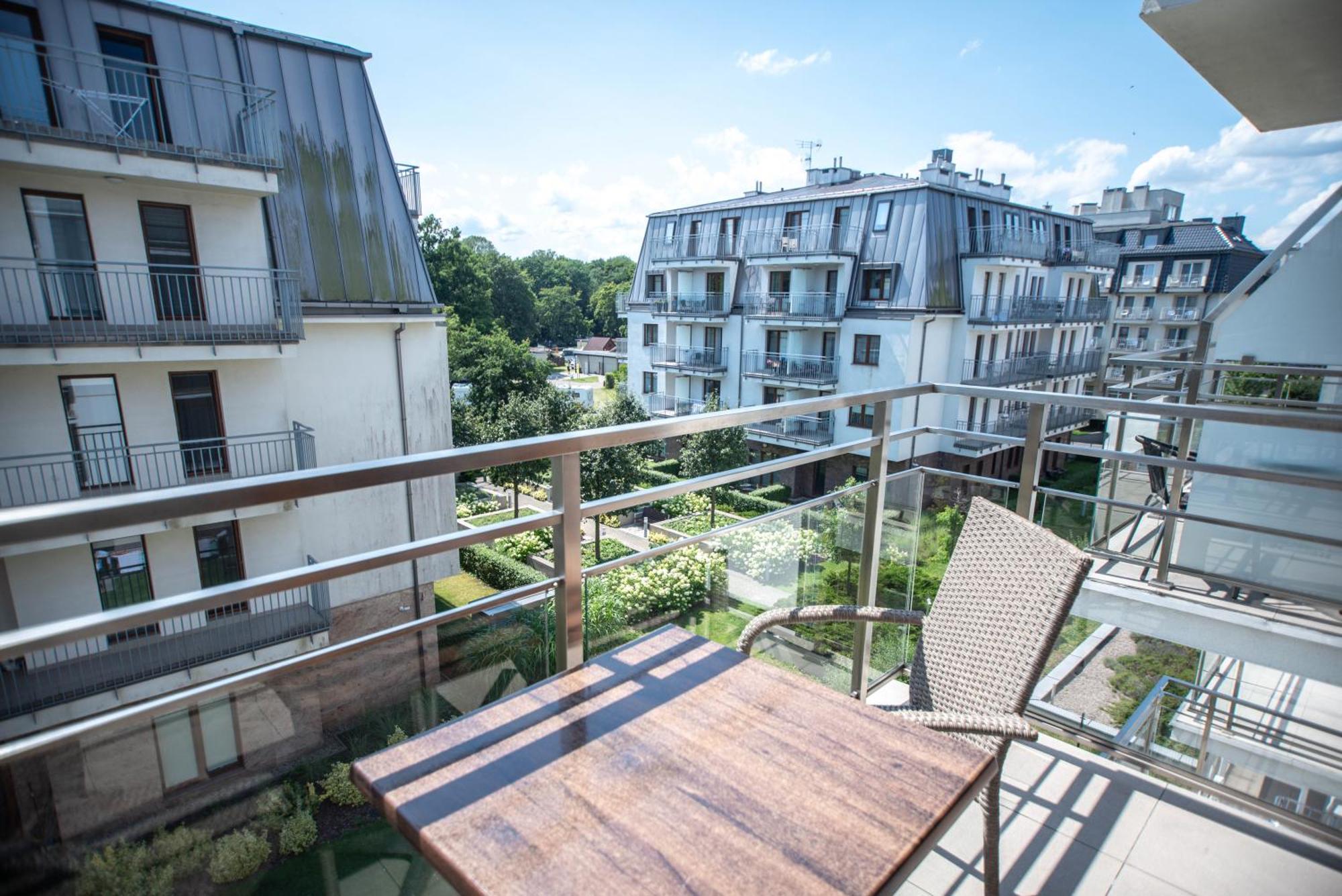 Apartamenty Na Wyspie - Villa Pegaz - Parking Swinemünde Exterior foto